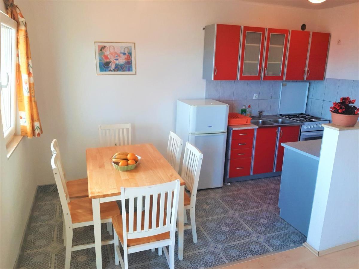 Cozy Apartments With Sea View Novi Vinodolski Dış mekan fotoğraf