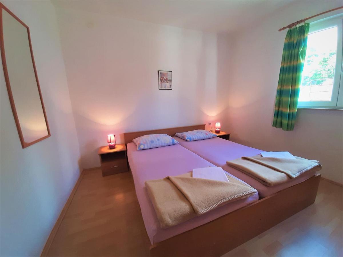 Cozy Apartments With Sea View Novi Vinodolski Dış mekan fotoğraf